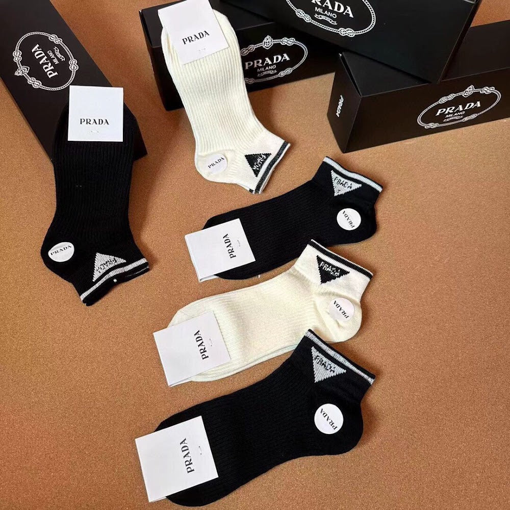 Dragons Bags Premium Luxury Socks --98185