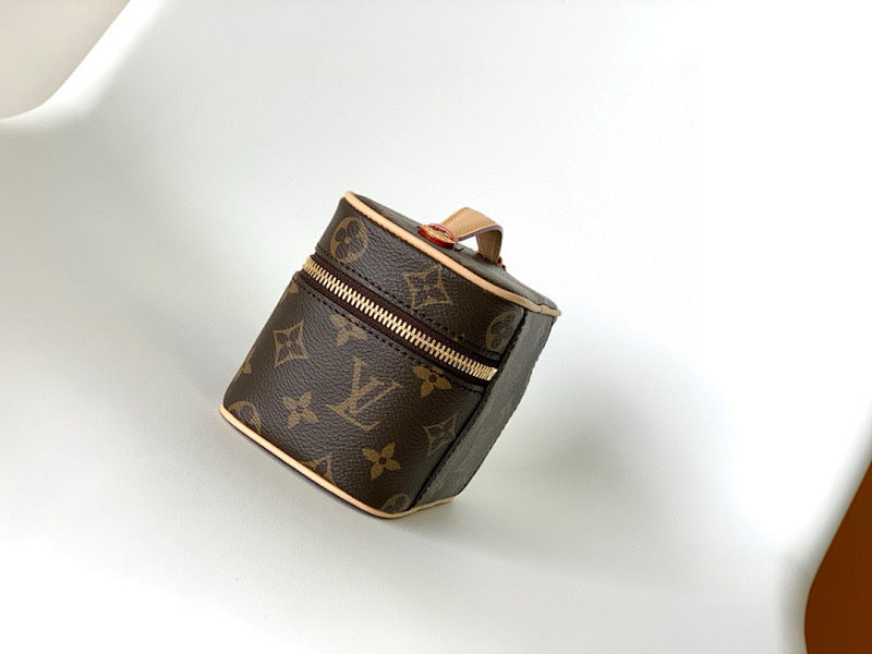 Dragons Bags ln Luxury Bag --81642