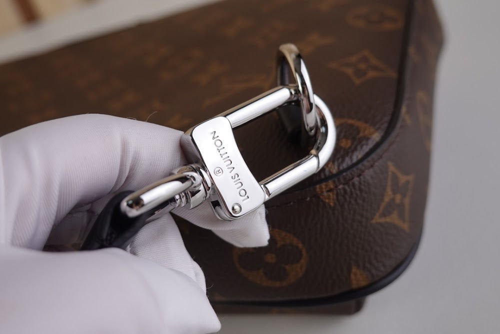 Dragons Bags ln Luxury Bag --67849