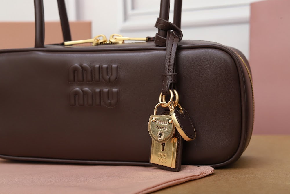 Dragons Bags Miun Miun Luxury Bag --122748