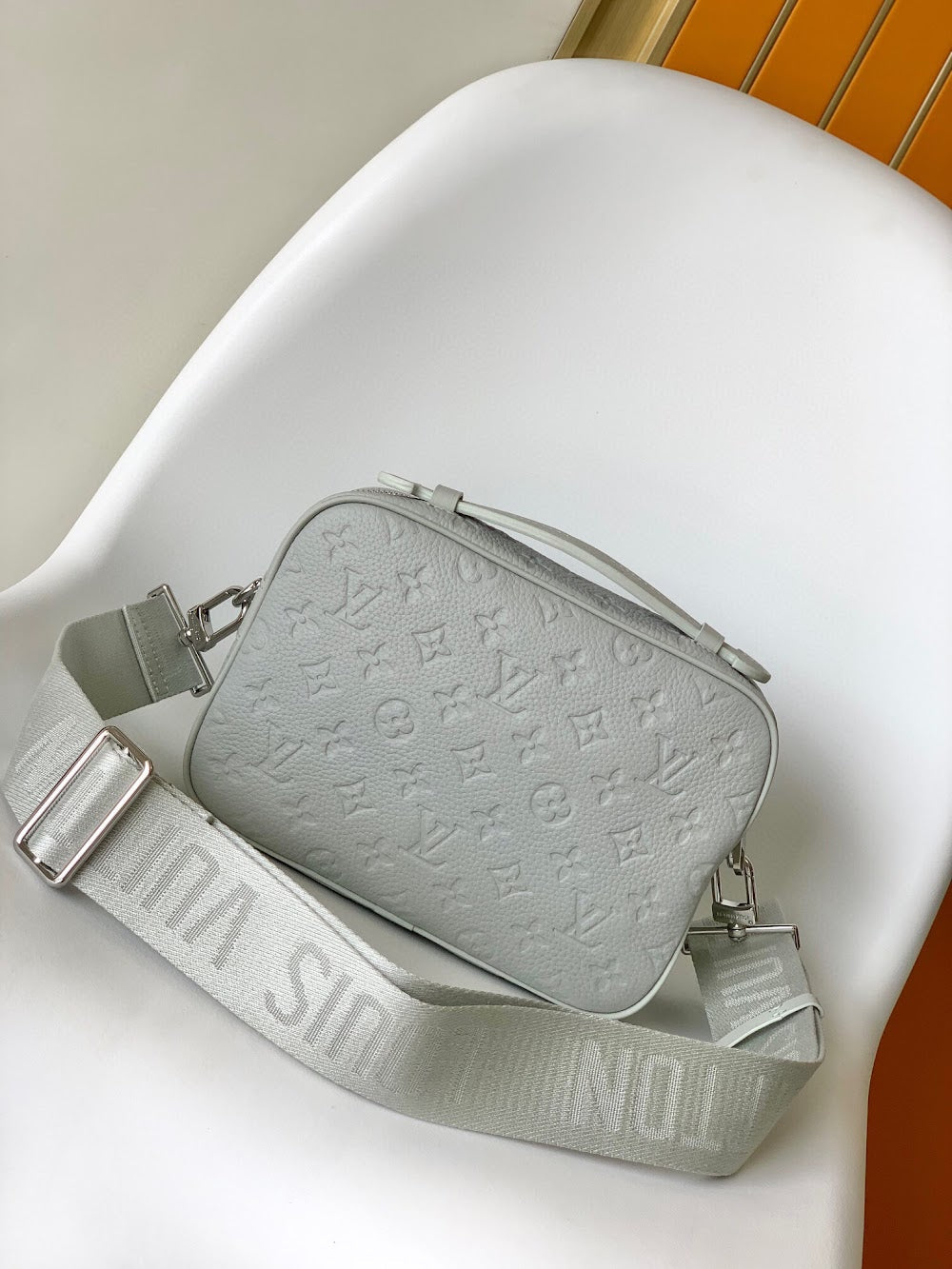 Dragons Bags ln Luxury Bag --71299