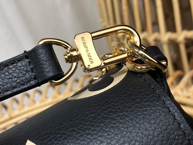 Dragons Bags ln Luxury Bag --66432