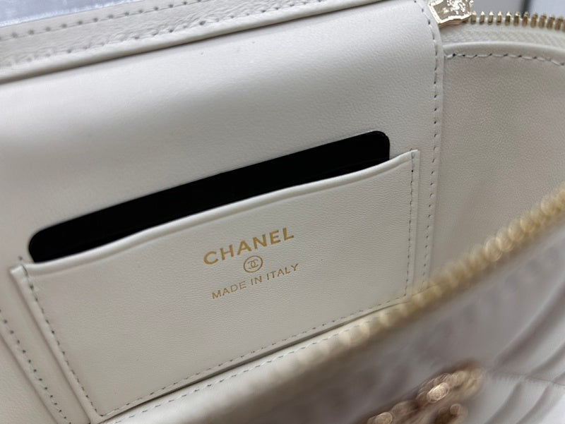 new-luxury-designer-bags-nm9315