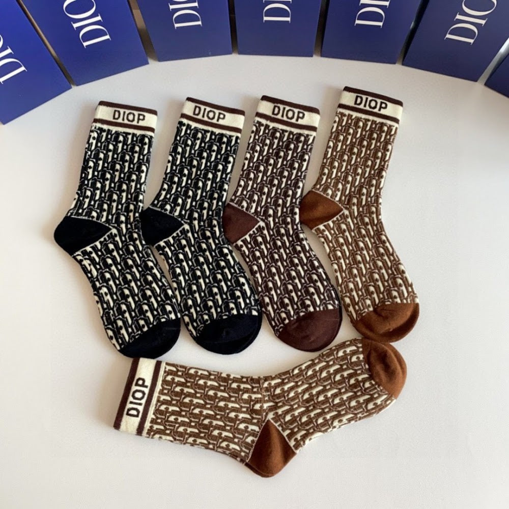 Dragons Bags Premium Luxury Socks --97927
