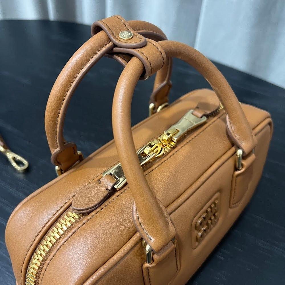 Dragons Bags Miun Miun Luxury Bag --123431
