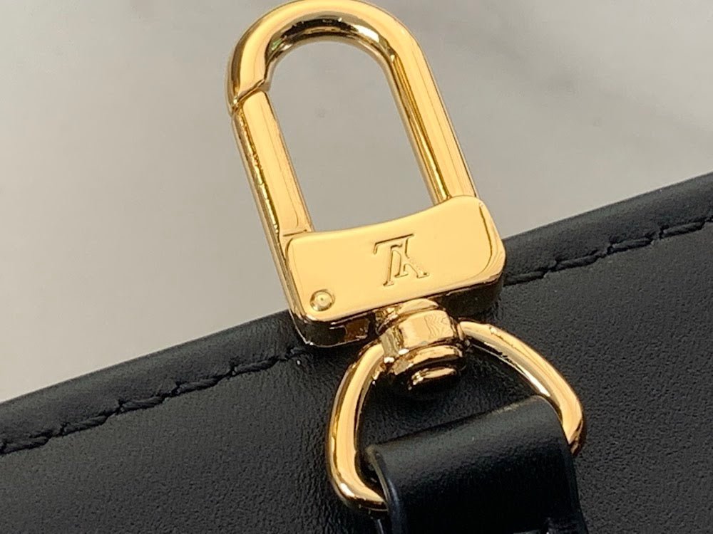 Dragons Bags ln Luxury Bag --69750