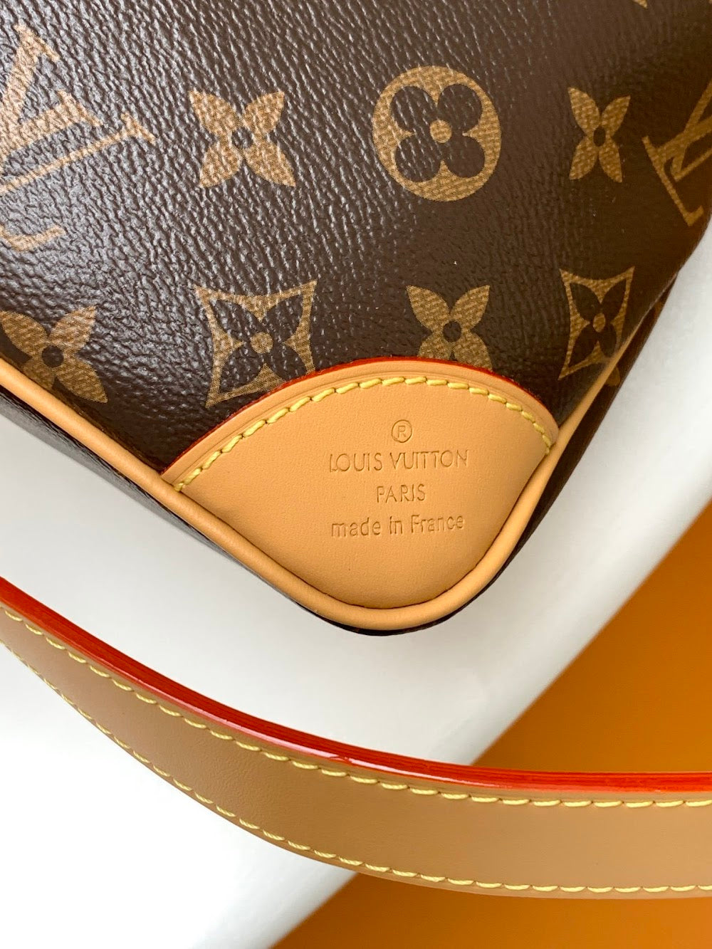 Dragons Bags ln Luxury Bag --81514