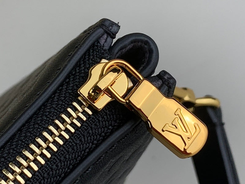 Dragons Bags ln Luxury Bag --68051