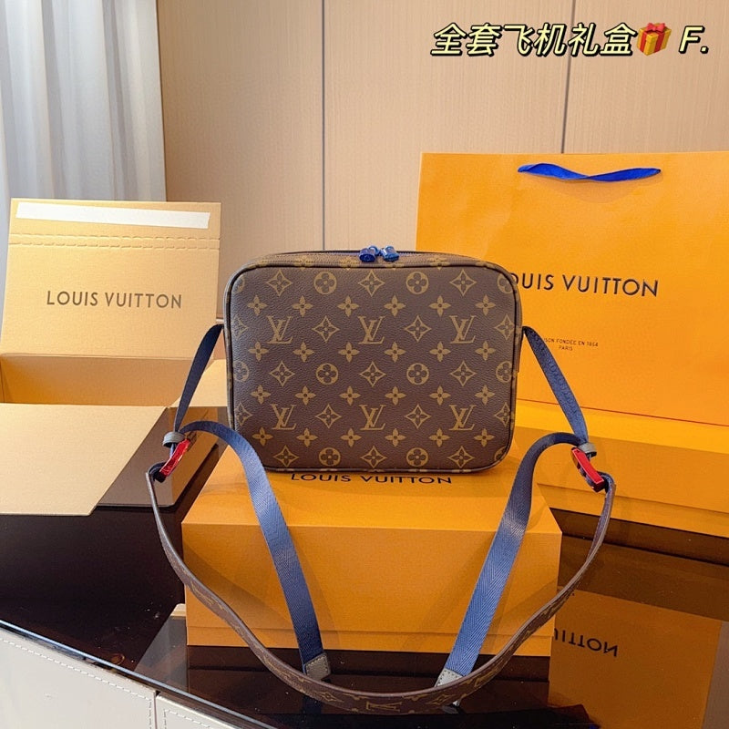 Dragons Bags ln Luxury Bag --70111