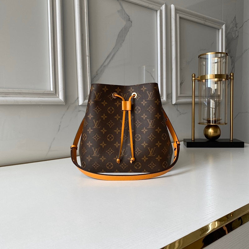 Dragons Bags ln Luxury Bag --58683