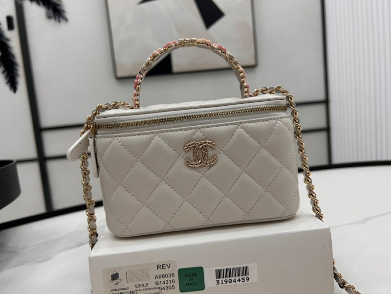 new-luxury-designer-bags-nm9315
