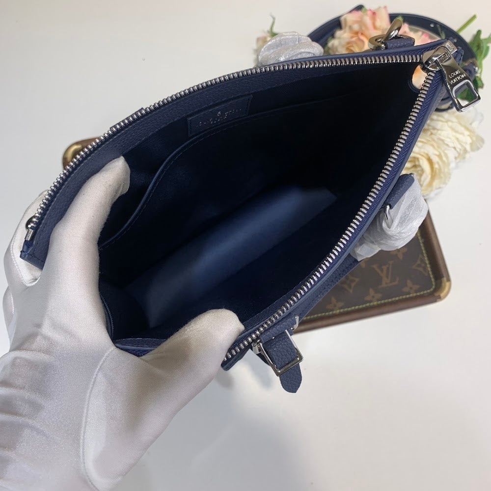 Dragons Bags ln Luxury Bag --66195