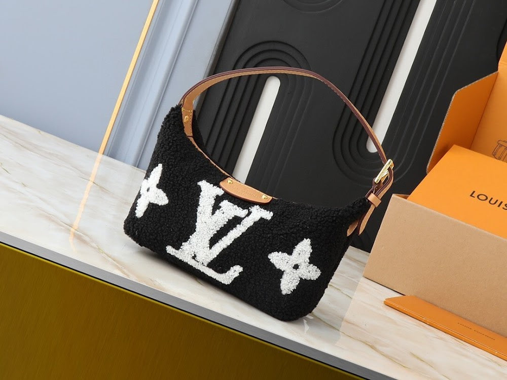 Dragons Bags ln Luxury Bag --76512