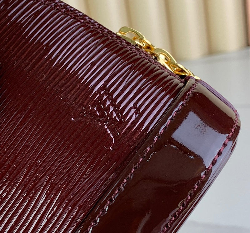 Dragons Bags ln Luxury Bag --68974