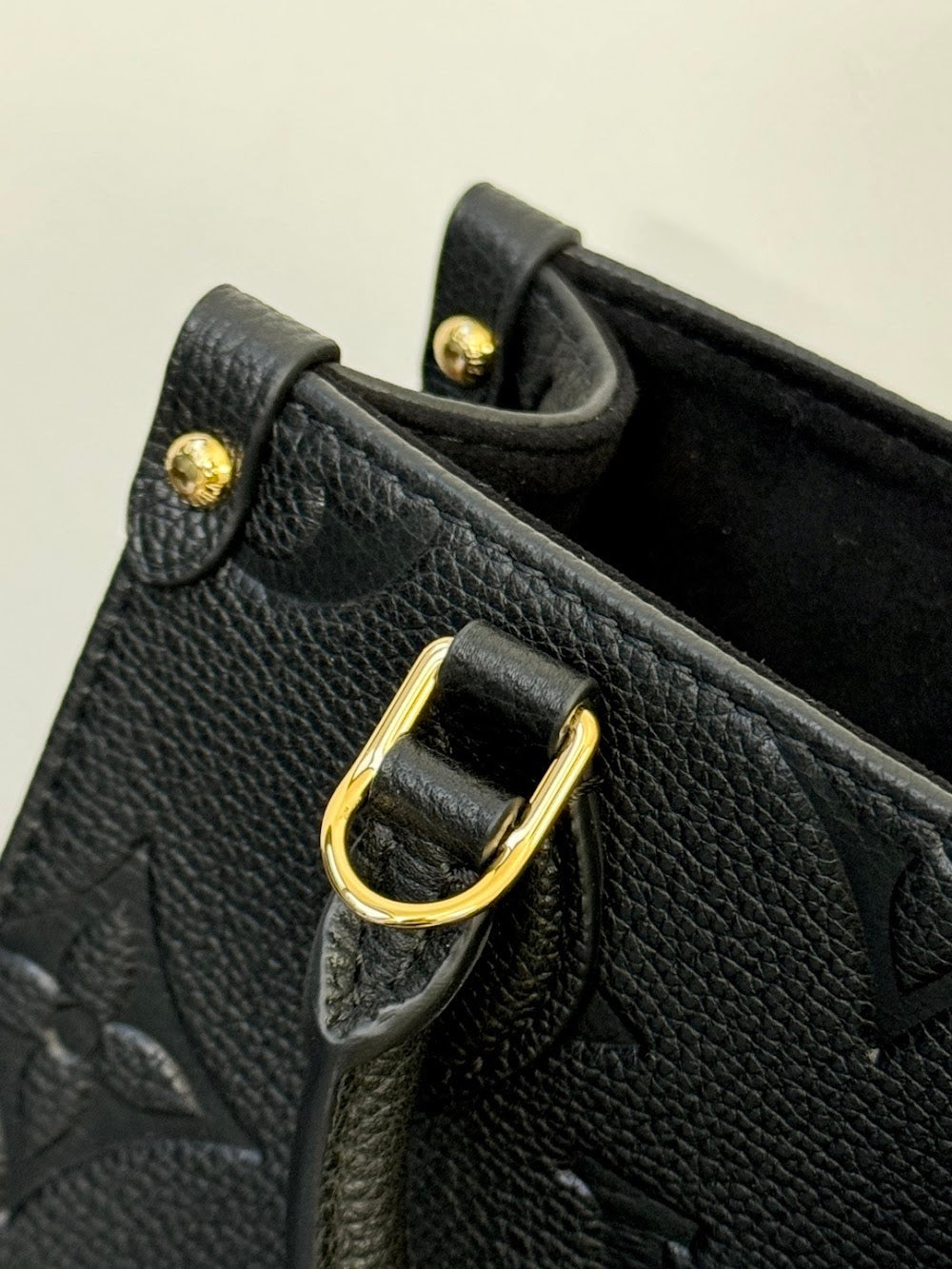 Dragons Bags ln Luxury Bag --96791