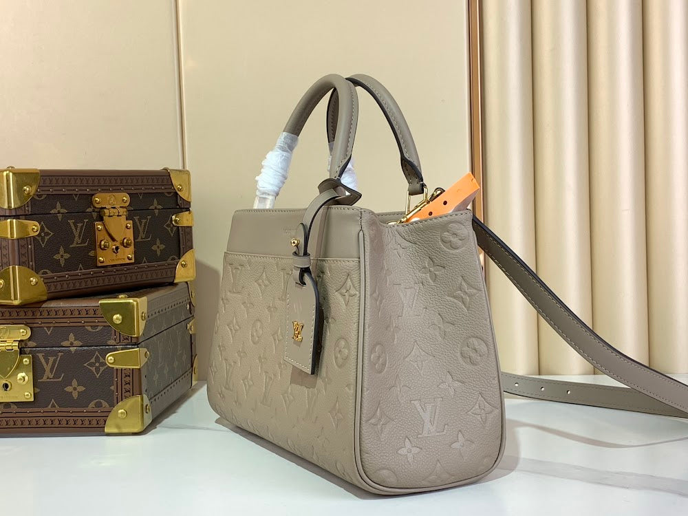 Dragons Bags ln Luxury Bag --62819