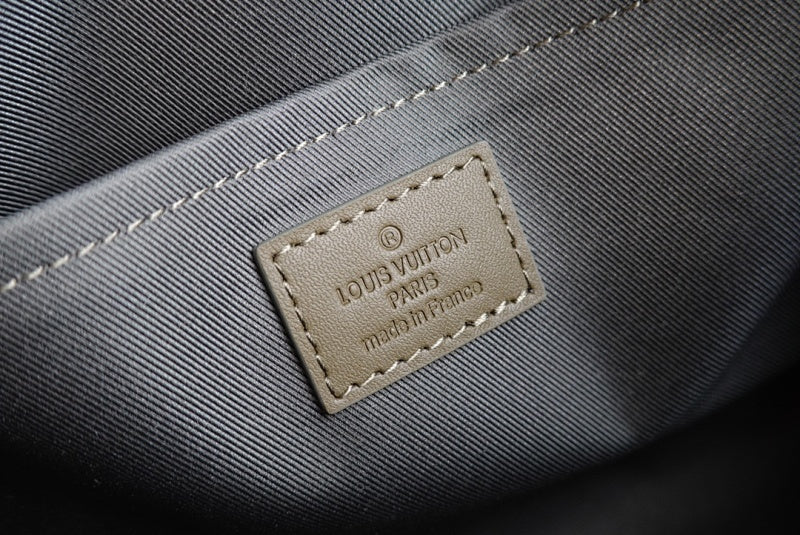 Dragons Bags ln Luxury Bag --67815