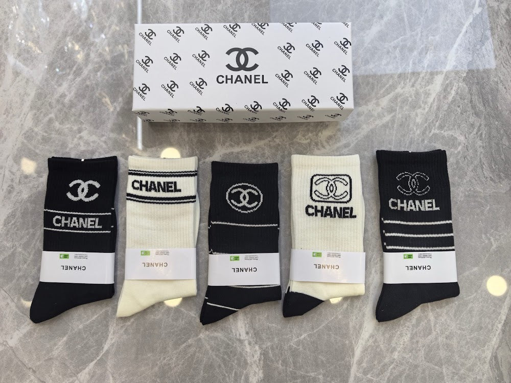 Dragons Bags Premium Luxury Socks --98356