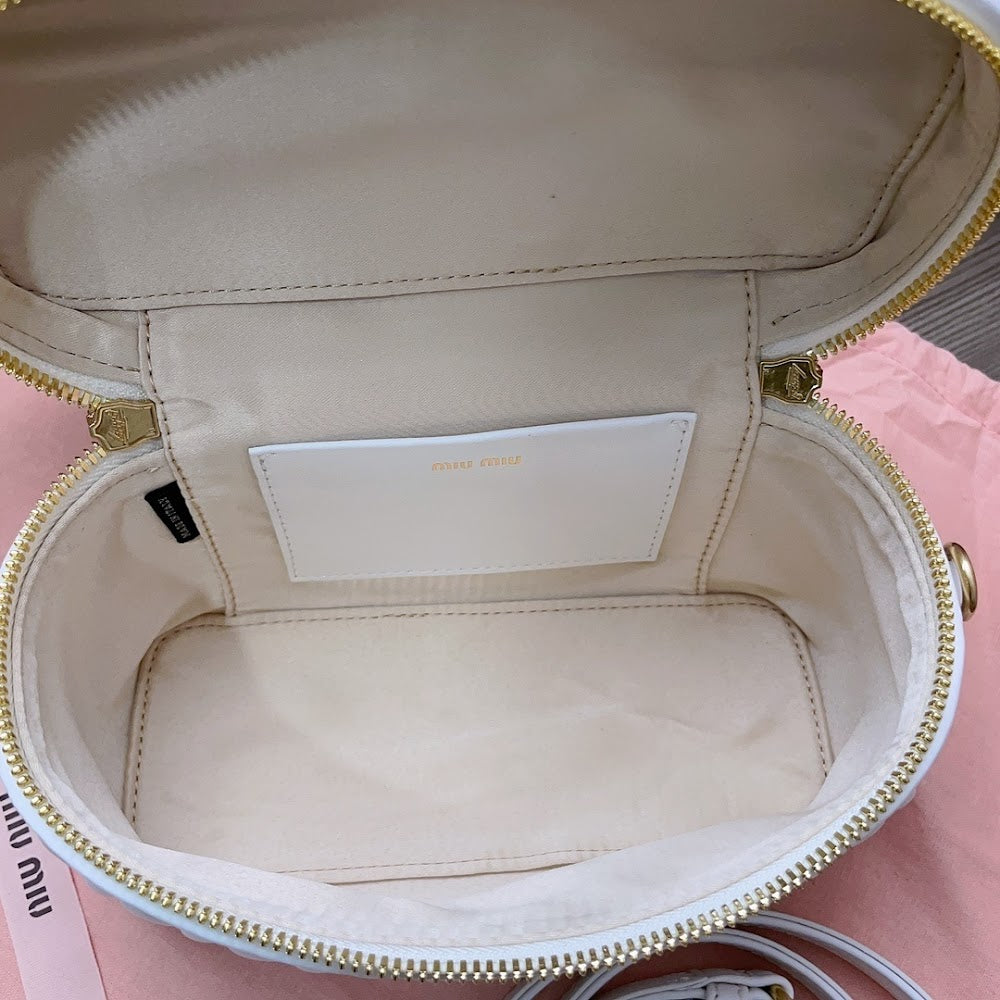 Dragons Bags Miun Miun Luxury Bag --123274