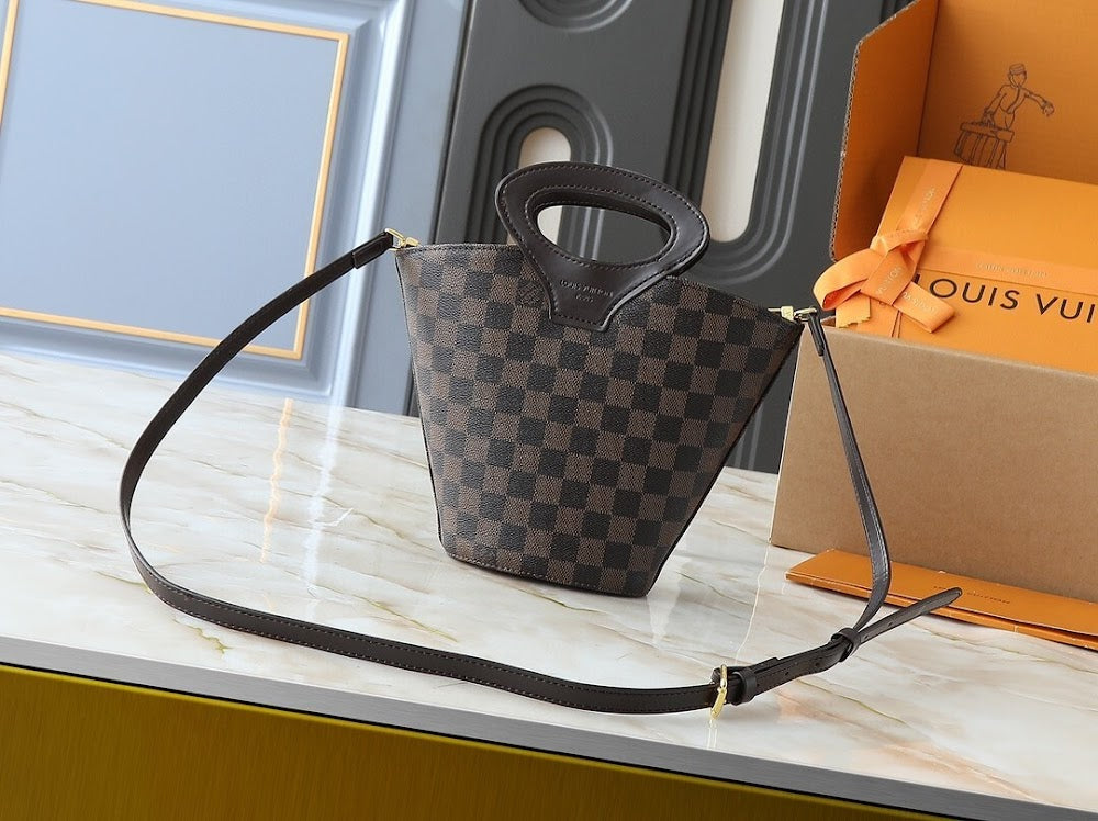 Dragons Bags ln Luxury Bag --76754