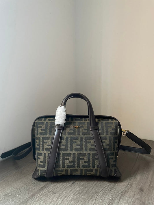 new-designer-premium-bags-nm15436