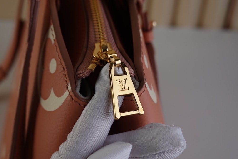 Dragons Bags ln Luxury Bag --56524