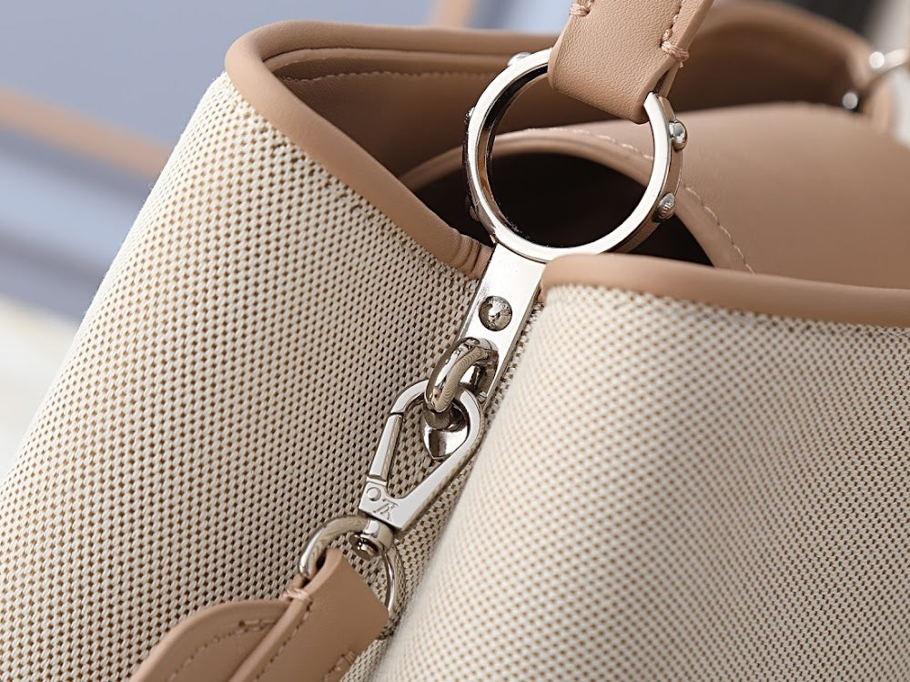 Dragons Bags ln Luxury Bag --77798