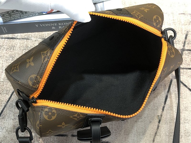 Dragons Bags ln Luxury Bag --59575