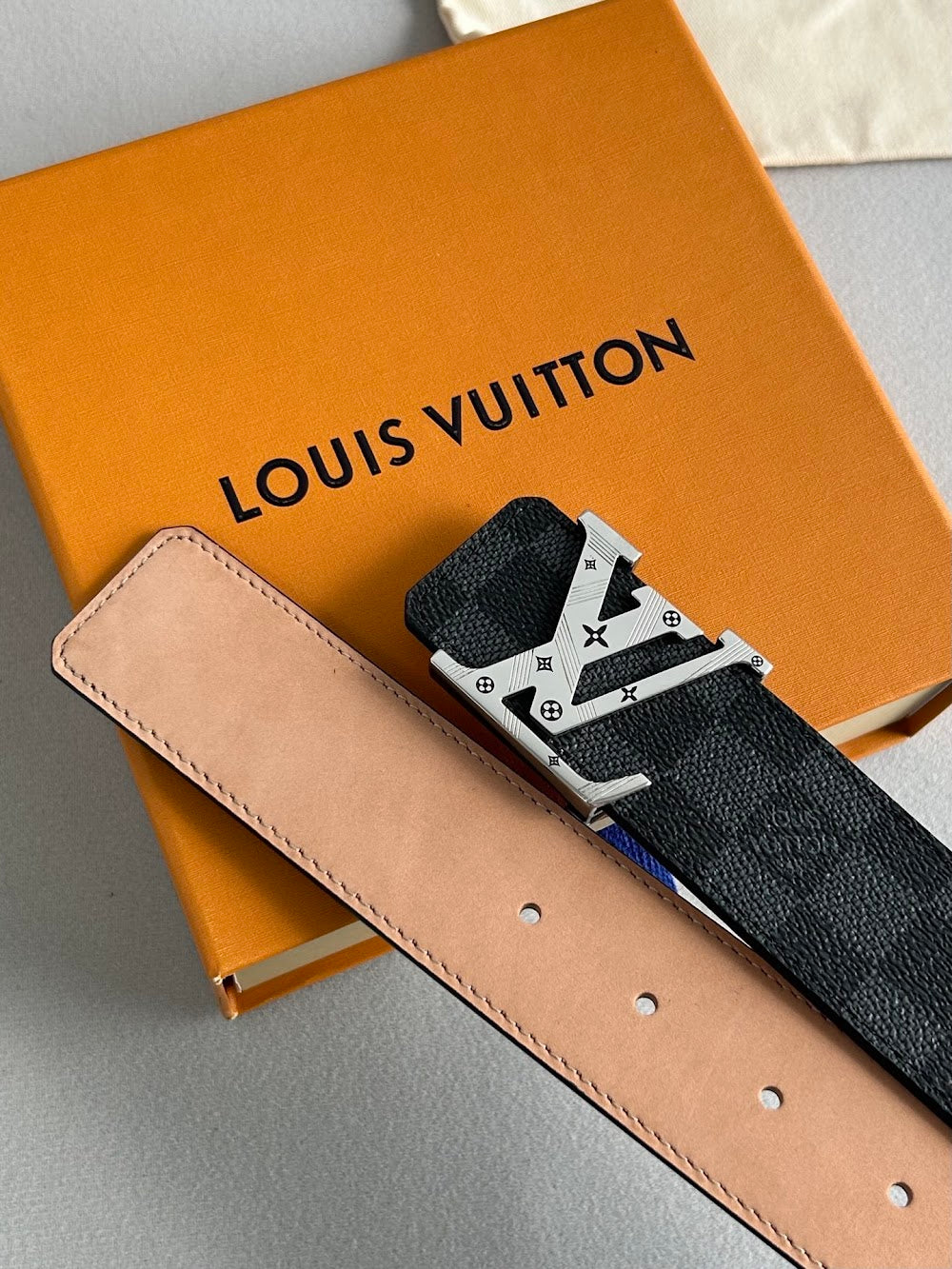 Dragons Bags ln Luxury Belt --110073