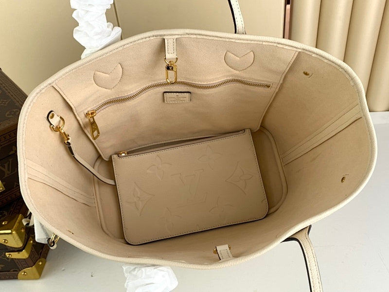 Dragons Bags ln Luxury Bag --61602