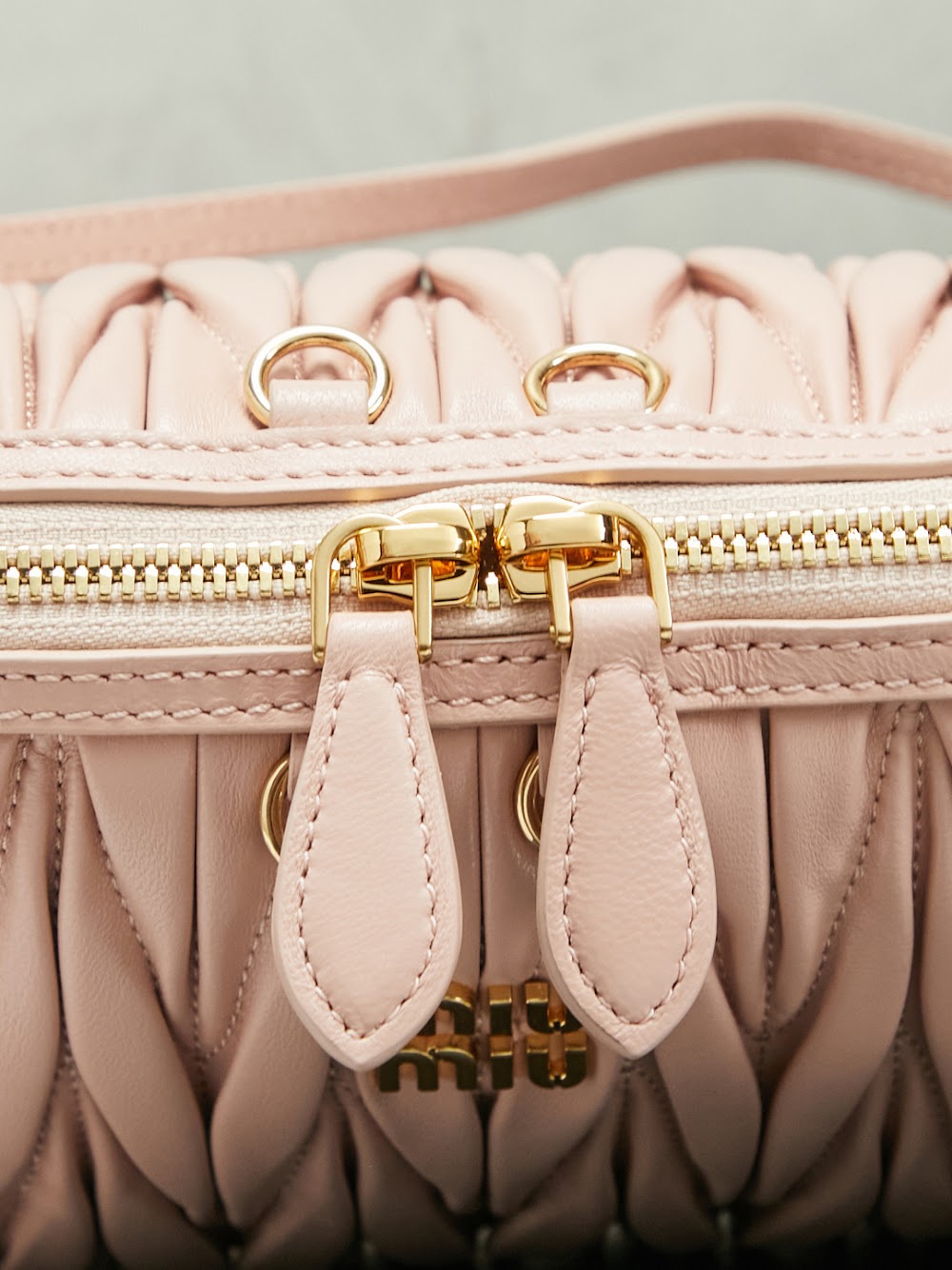 Dragons Bags Miun Miun Luxury Bag --123145