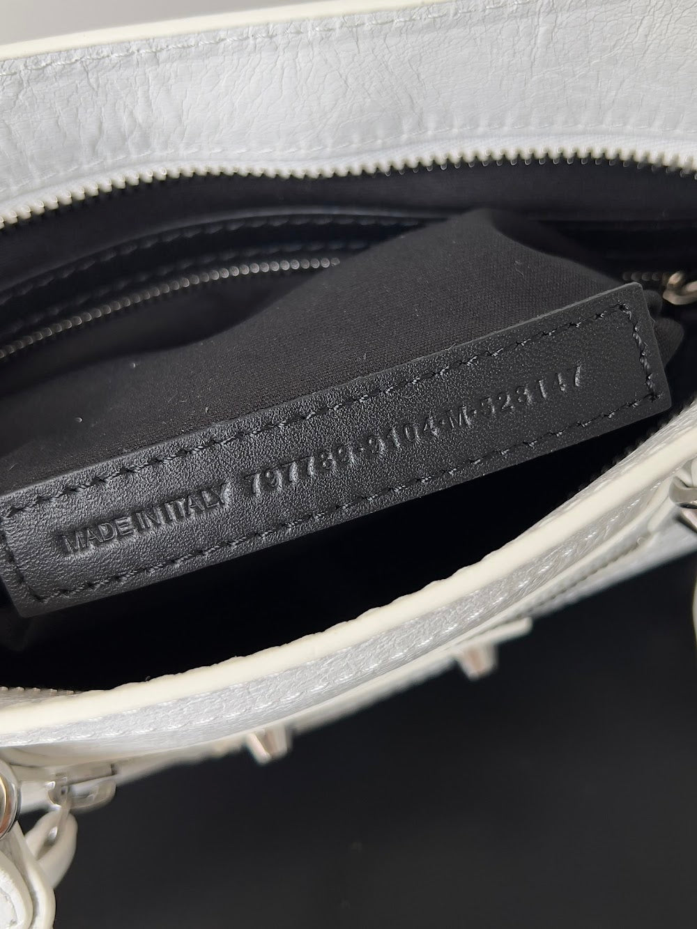 Dragons Bags Balenciaga Luxury Bag --111177