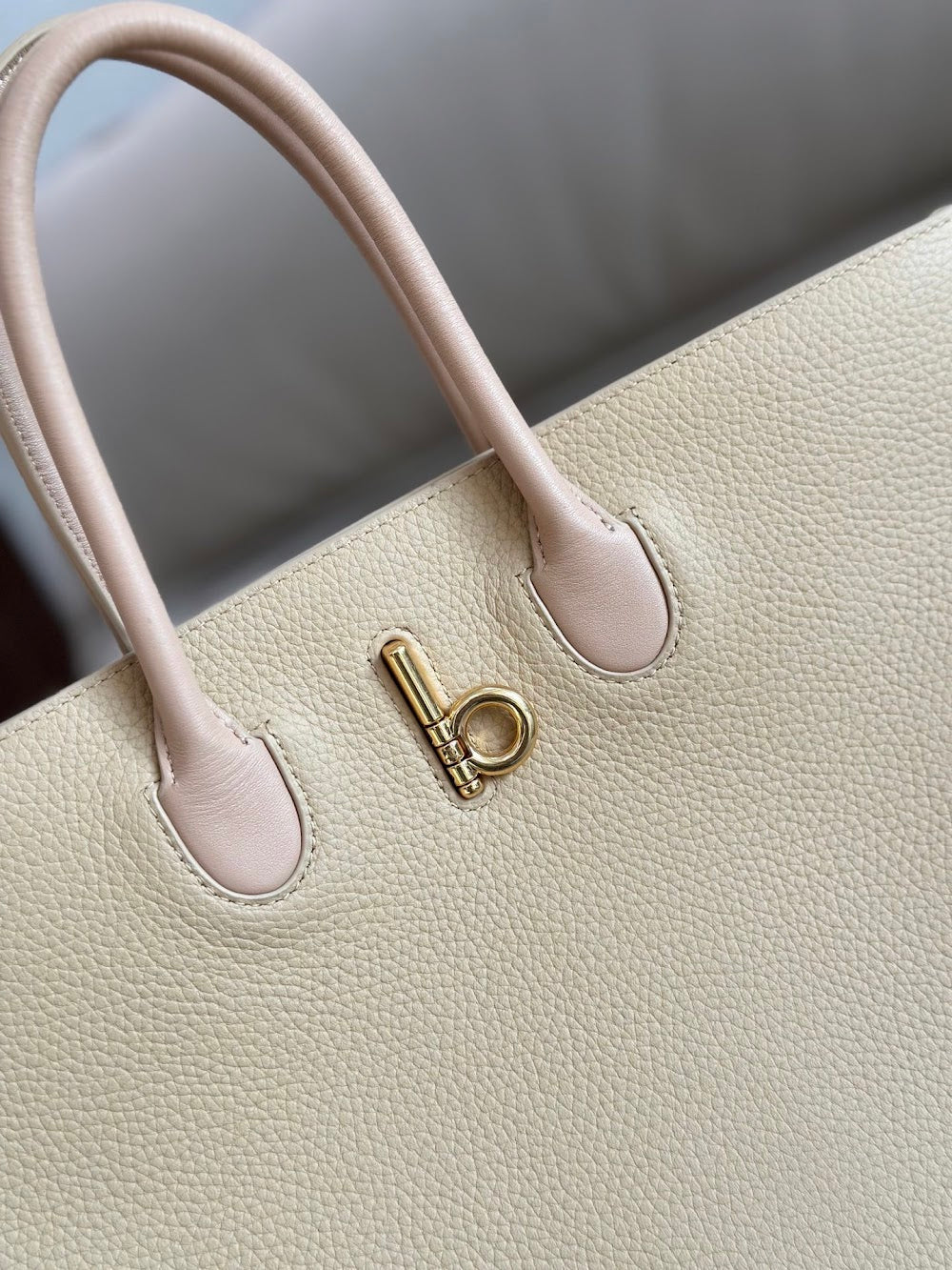 Dragons Bags Burberryn Luxury Bag --92771