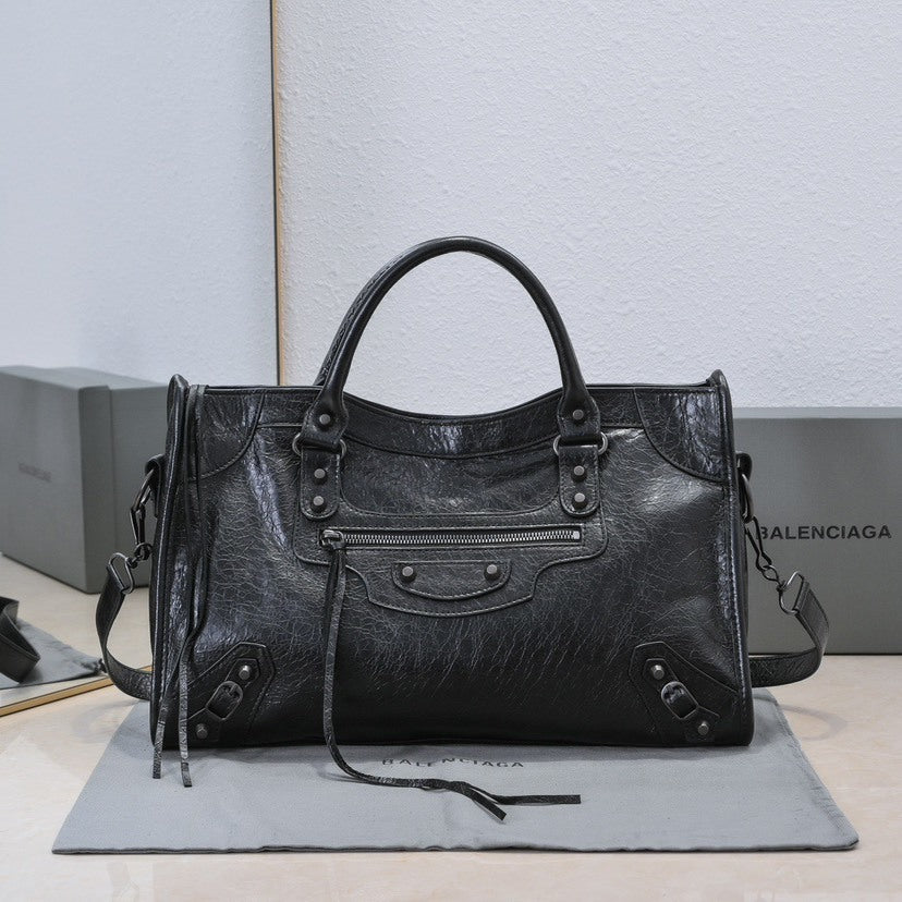 new-luxury-designer-bags-nm11159