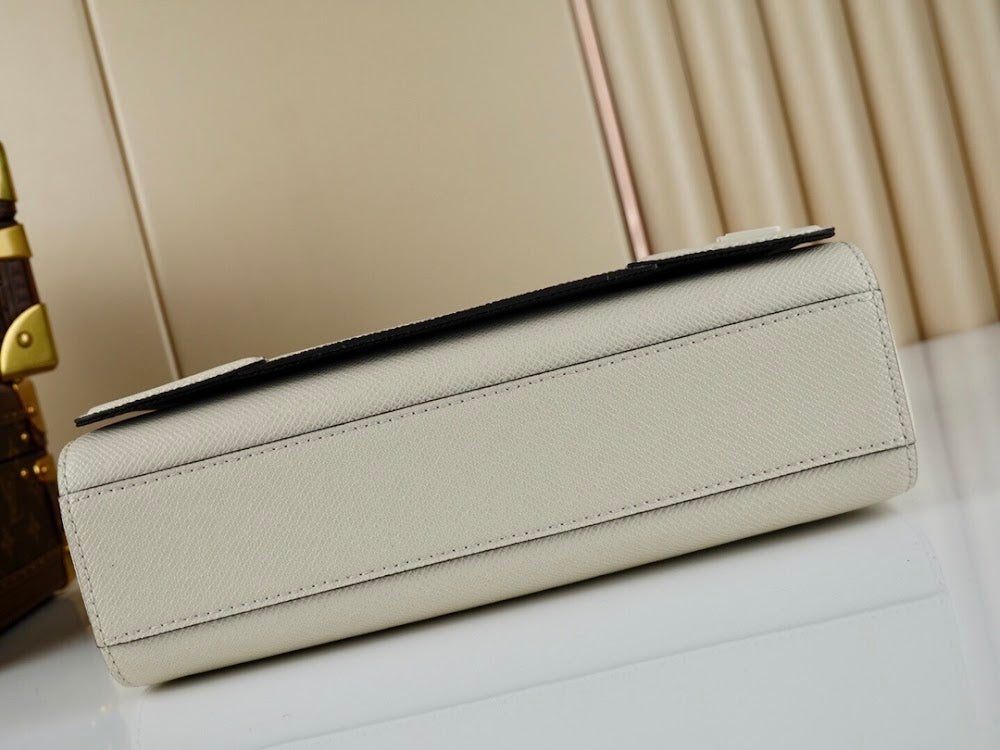Dragons Bags ln Luxury Bag --60412