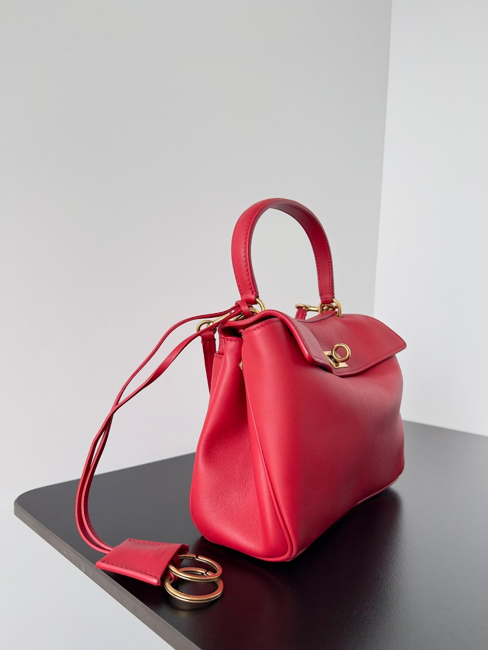 Dragons Bags Balenciaga Luxury Bag --110662
