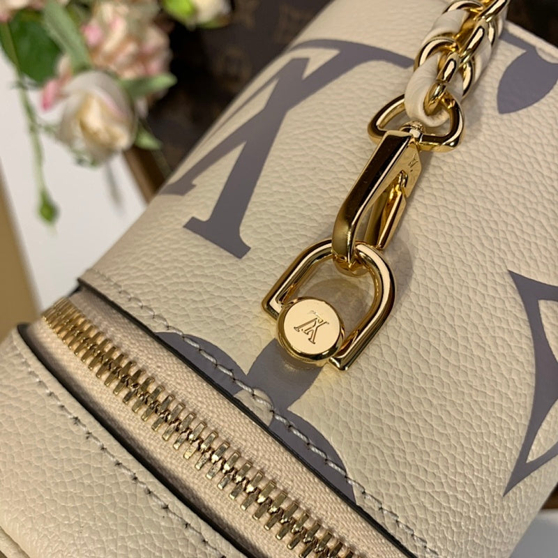 Dragons Bags ln Luxury Bag --59439