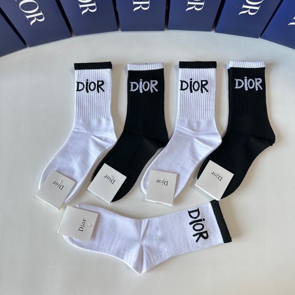 Dragons Bags Premium Luxury Socks --97926