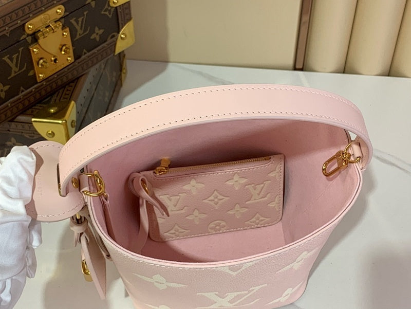 Dragons Bags ln Luxury Bag --62667