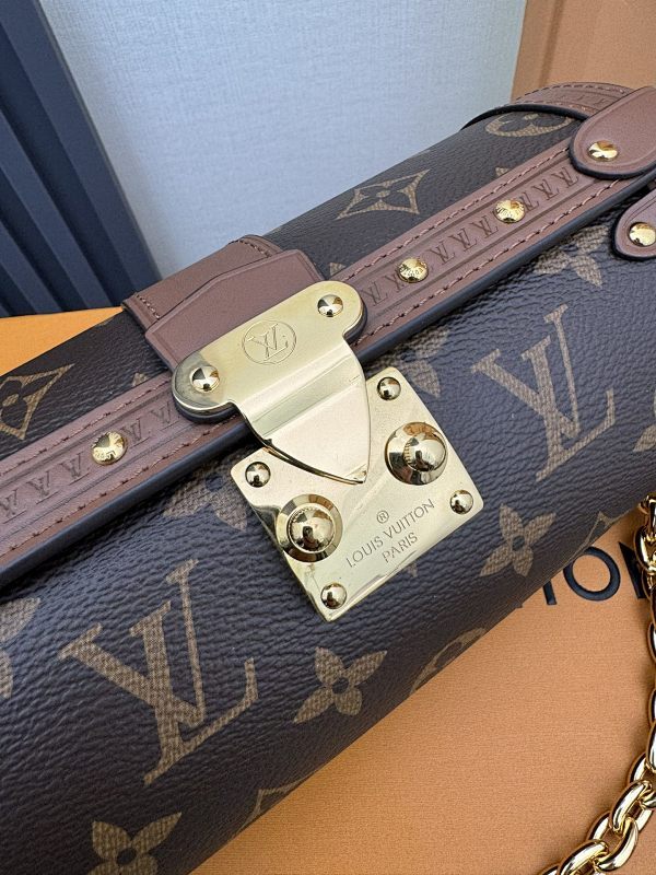 Dragons Bags ln Luxury Bag --81397