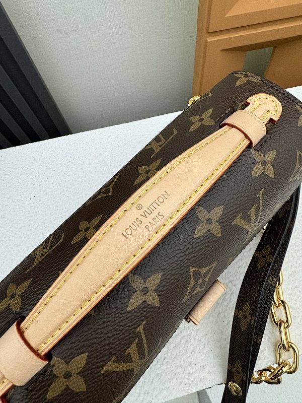 Dragons Bags ln Luxury Bag --81400
