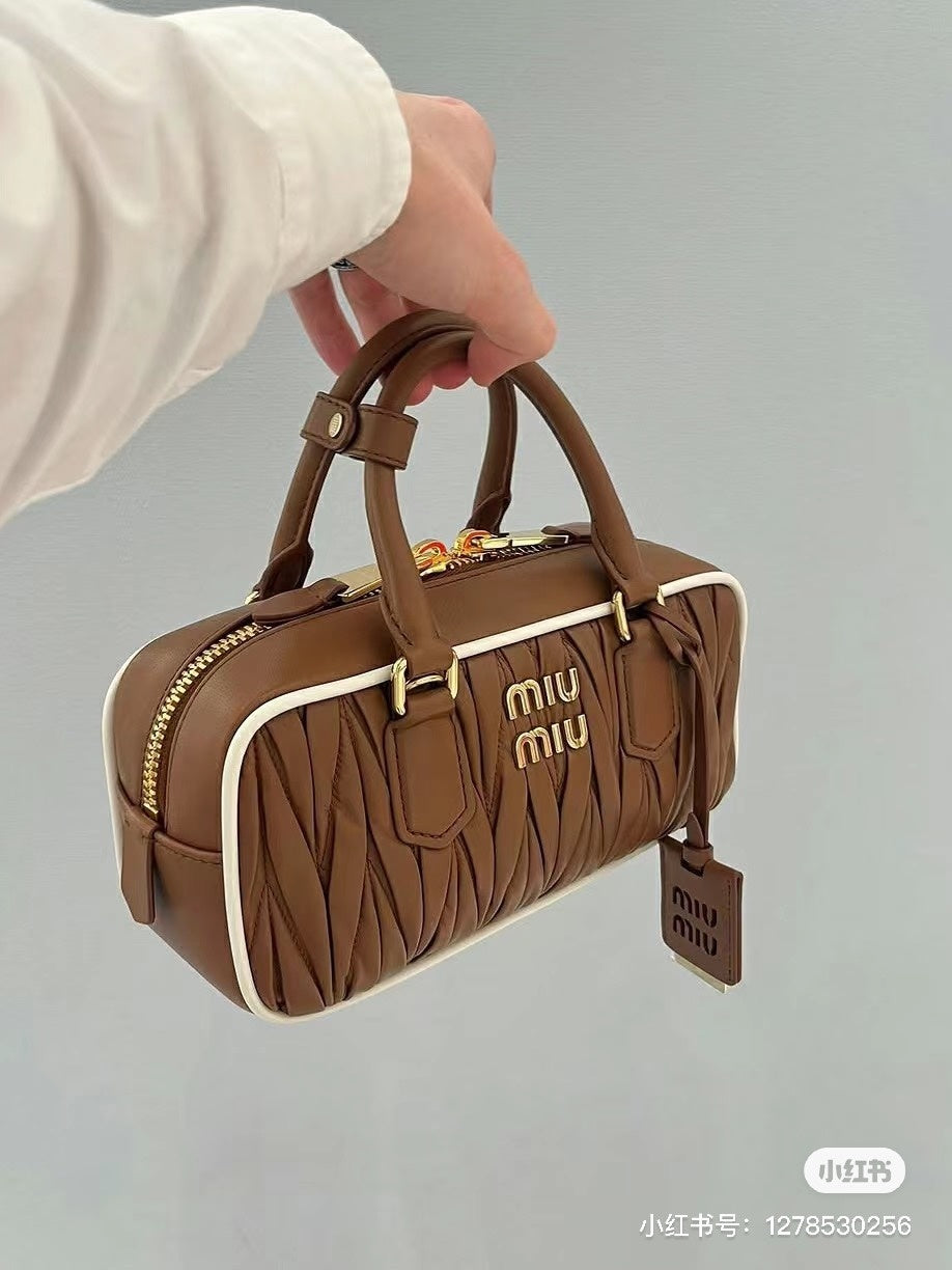 Dragons Bags Miun Miun Luxury Bag --122512