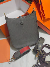 new-luxury-designer-bags-nm11376
