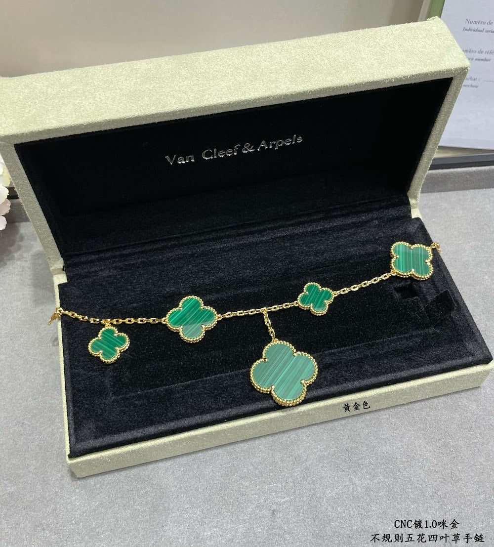 Dragons Bags VCA Luxury Jewelry --51672