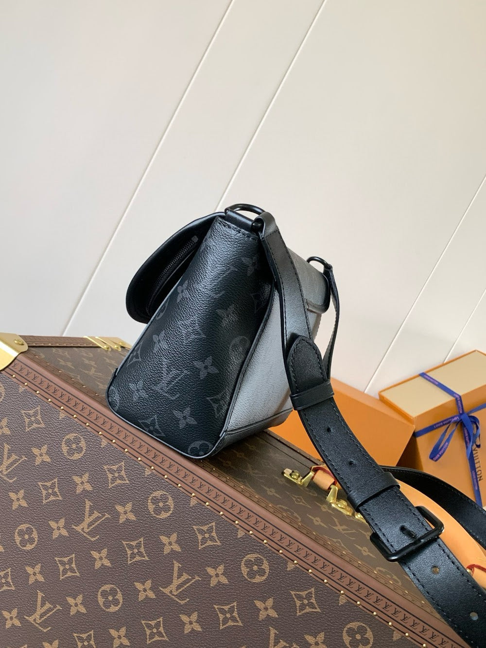 Dragons Bags ln Luxury Bag --71109