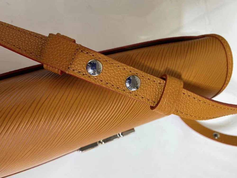 Dragons Bags ln Luxury Bag --67147