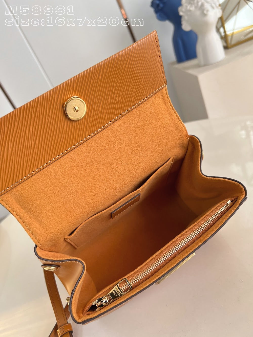Dragons Bags ln Luxury Bag --95812