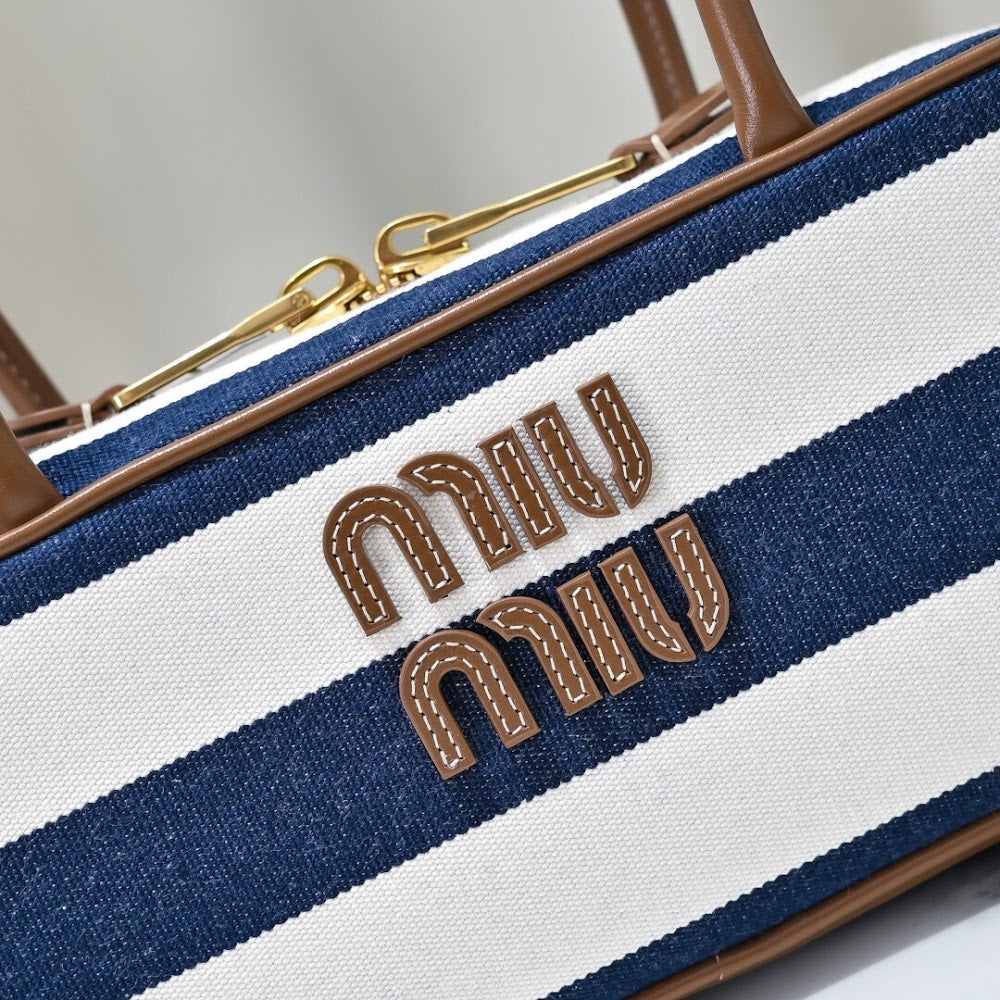 Dragons Bags Miun Miun Luxury Bag --123583