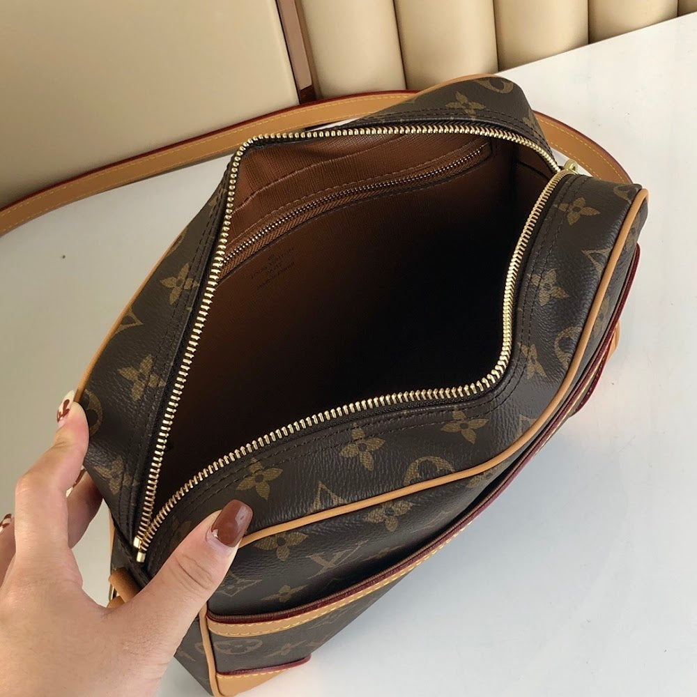 Dragons Bags ln Luxury Bag --66970