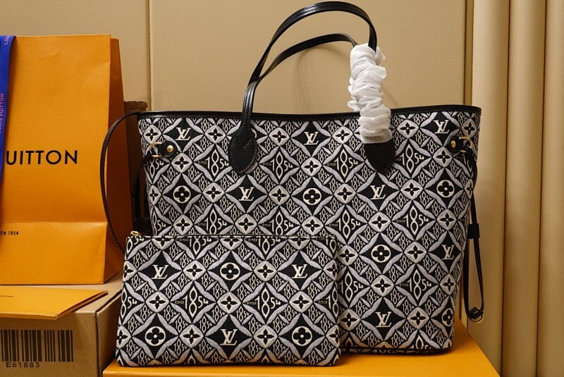 Dragons Bags ln Luxury Bag --60631